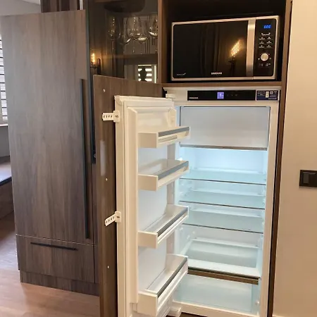 Апартаменти Varna Apartment *